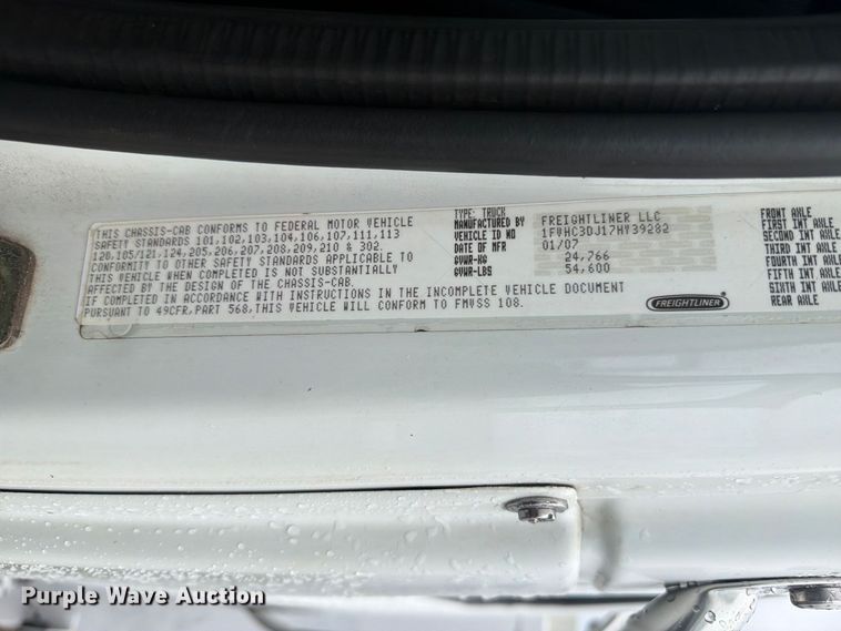 image for item FB5146 2007 Freightliner Business Class M2 Crew Cab crane truck