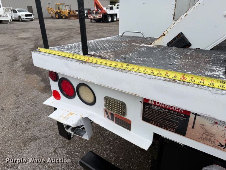 image for item FB5149 2015 Freightliner Business Class M2 bucket truck