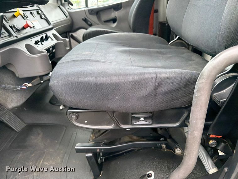 image for item FB5149 2015 Freightliner Business Class M2 bucket truck