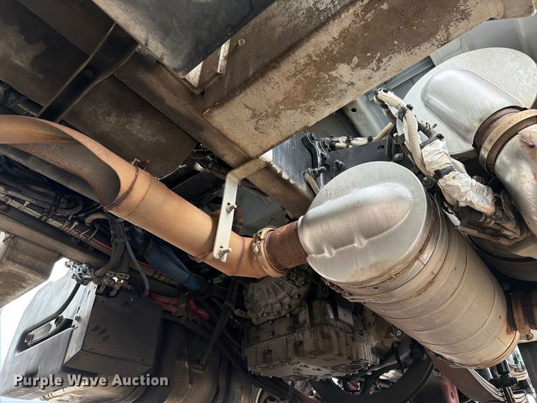 image for item FB5149 2015 Freightliner Business Class M2 bucket truck