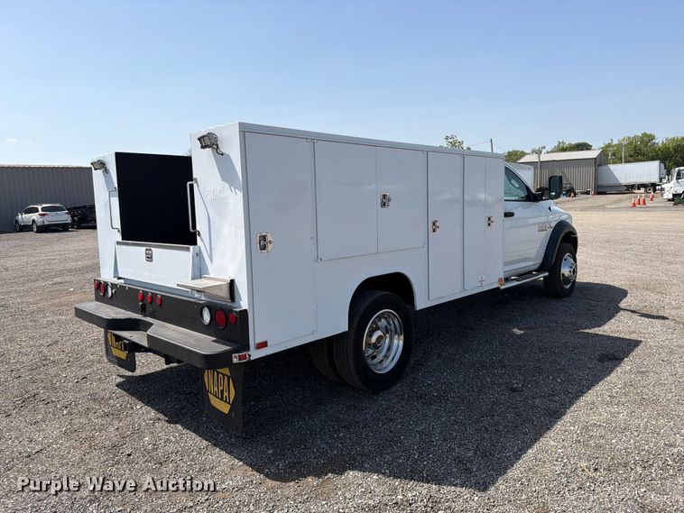 image for item FB5159 2017 RAM 5500 utility / service truck