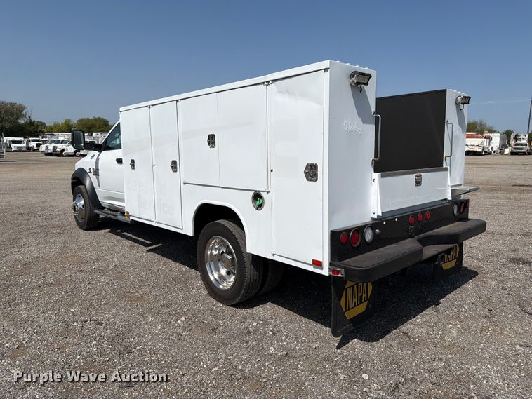 image for item FB5159 2017 RAM 5500 utility / service truck