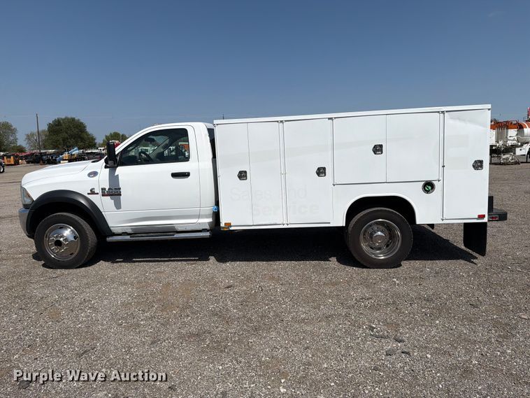 image for item FB5159 2017 RAM 5500 utility / service truck