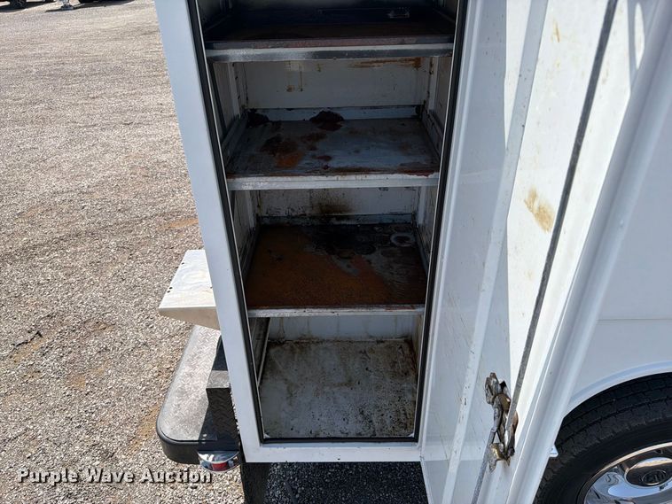 image for item FB5159 2017 RAM 5500 utility / service truck