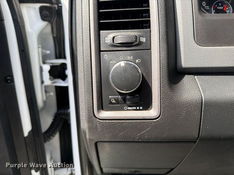 image for item FB5159 2017 RAM 5500 utility / service truck