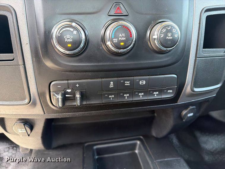 image for item FB5159 2017 RAM 5500 utility / service truck