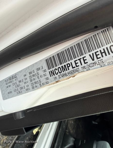image for item FB5159 2017 RAM 5500 utility / service truck
