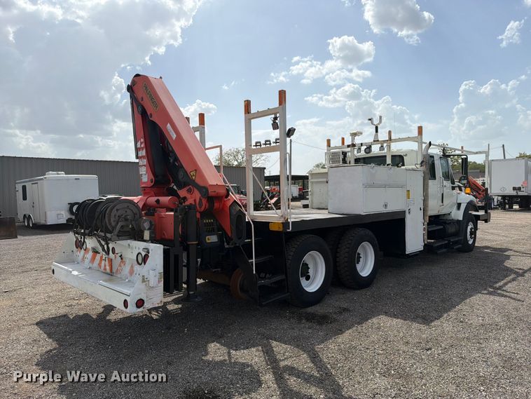 image for item FB5164 2010 International WorkStar 7500 Crew Cab crane truck