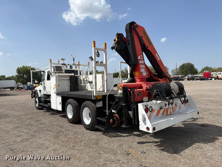 image for item FB5164 2010 International WorkStar 7500 Crew Cab crane truck