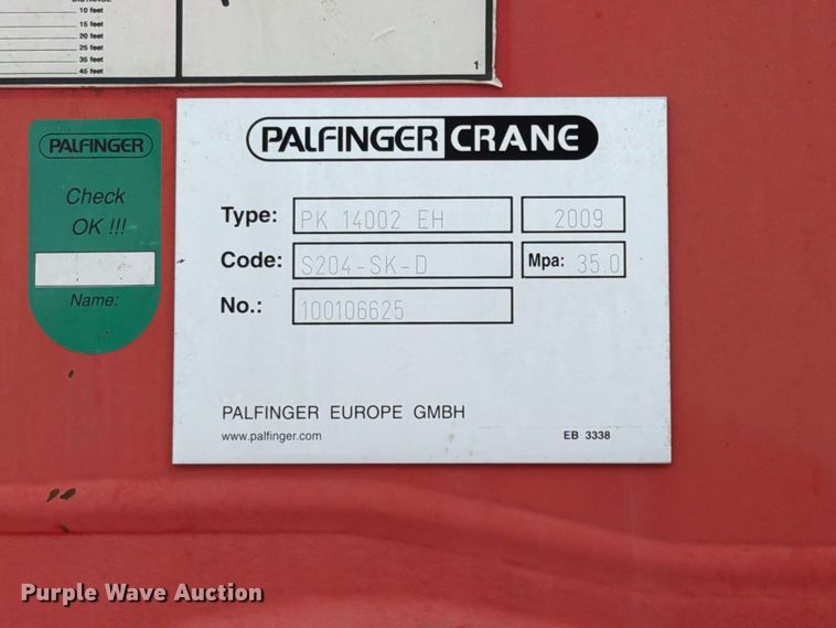 image for item FB5164 2010 International WorkStar 7500 Crew Cab crane truck