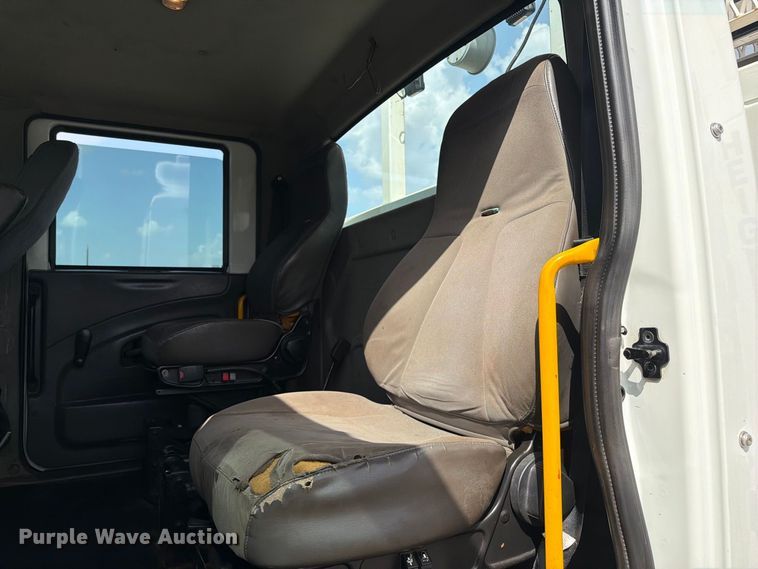 image for item FB5164 2010 International WorkStar 7500 Crew Cab crane truck