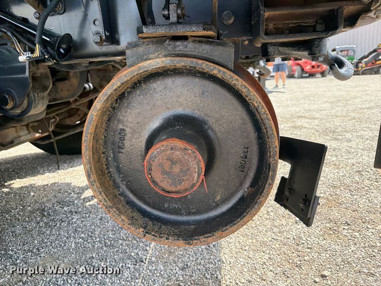 image for item FB5164 2010 International WorkStar 7500 Crew Cab crane truck