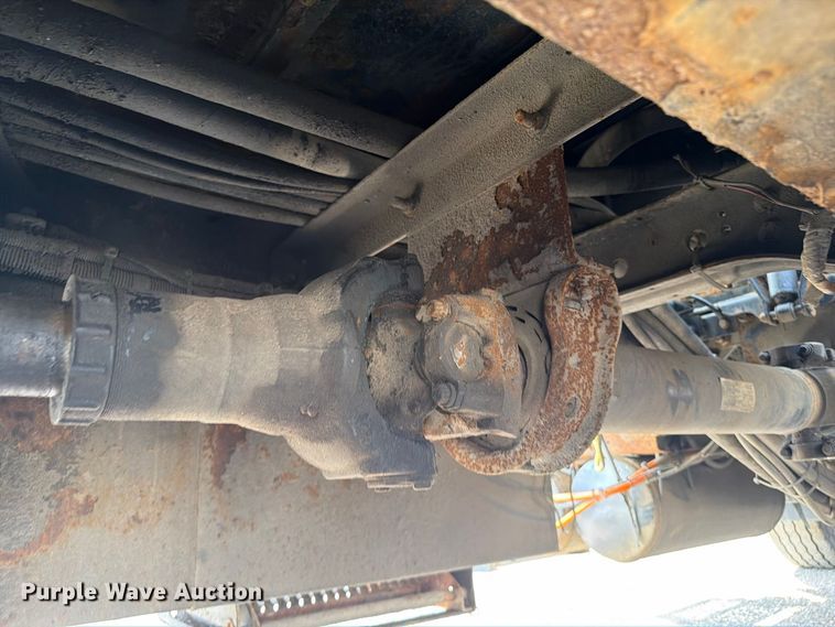 image for item FB5164 2010 International WorkStar 7500 Crew Cab crane truck
