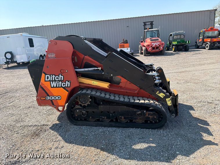 image for item FB5168 2022 Ditch Witch SK3000 compact utility loader