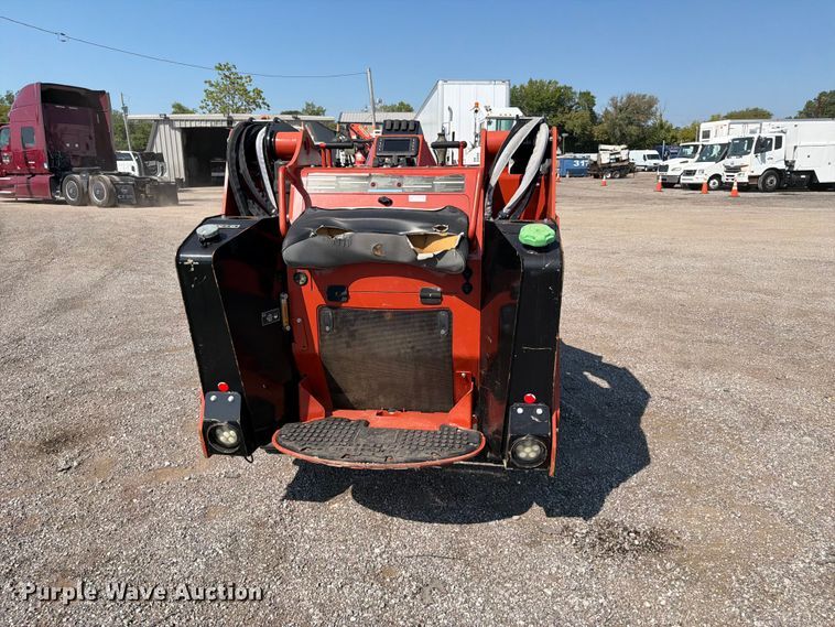image for item FB5168 2022 Ditch Witch SK3000 compact utility loader
