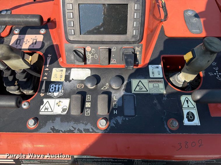 image for item FB5168 2022 Ditch Witch SK3000 compact utility loader