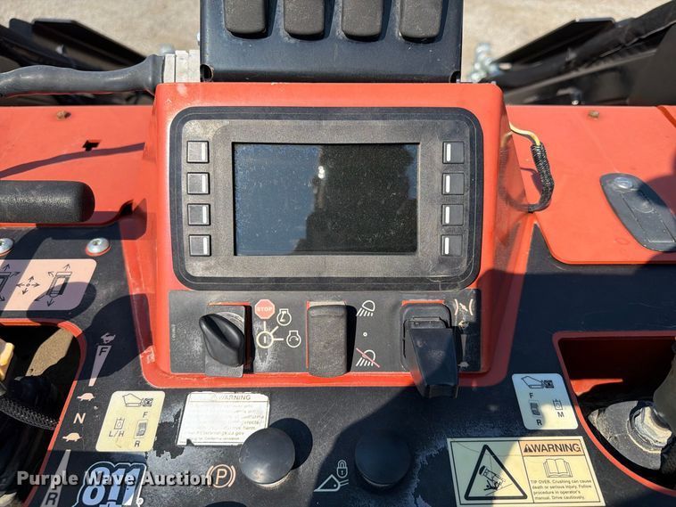 image for item FB5168 2022 Ditch Witch SK3000 compact utility loader