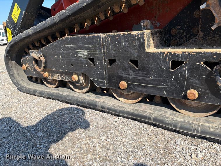 image for item FB5168 2022 Ditch Witch SK3000 compact utility loader