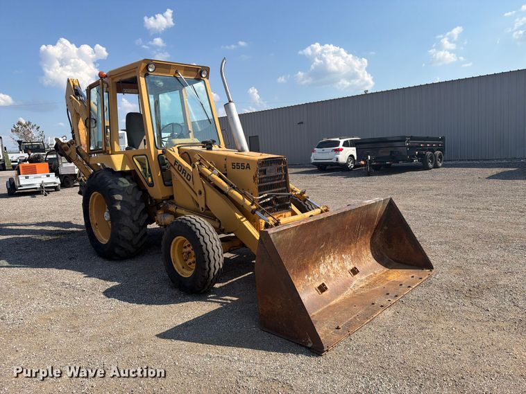 image for item FB5176 1984 Ford 555A backhoe