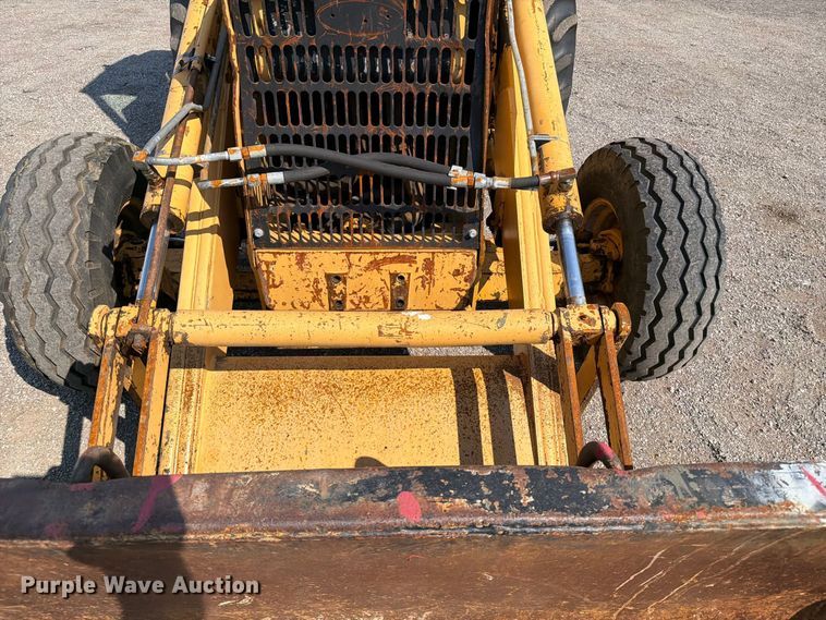 image for item FB5176 1984 Ford 555A backhoe