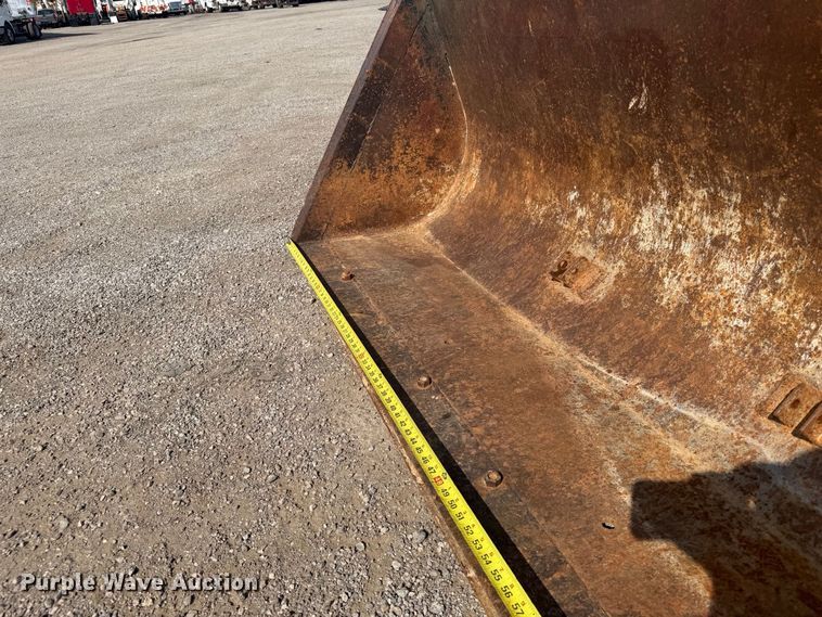 image for item FB5176 1984 Ford 555A backhoe