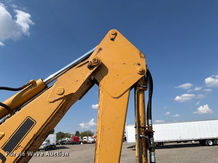 image for item FB5176 1984 Ford 555A backhoe