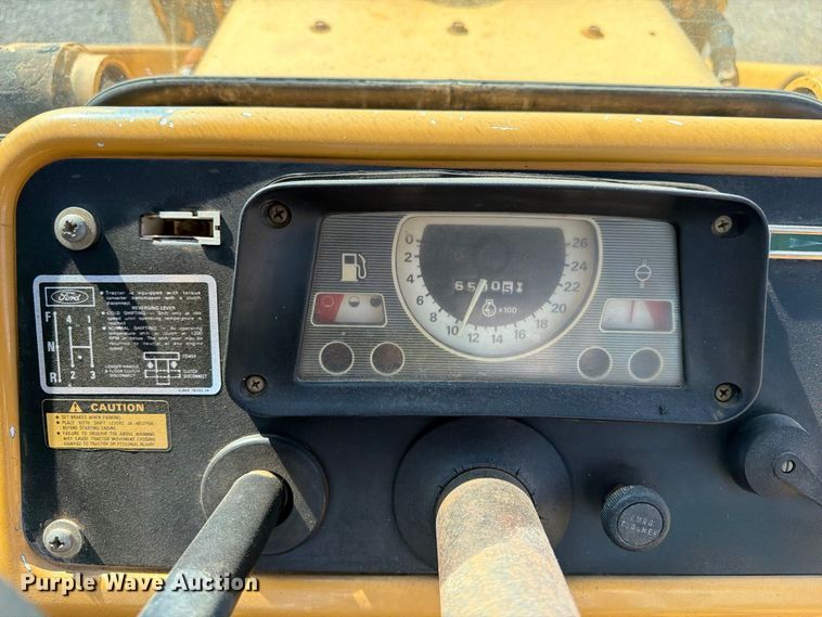 image for item FB5176 1984 Ford 555A backhoe