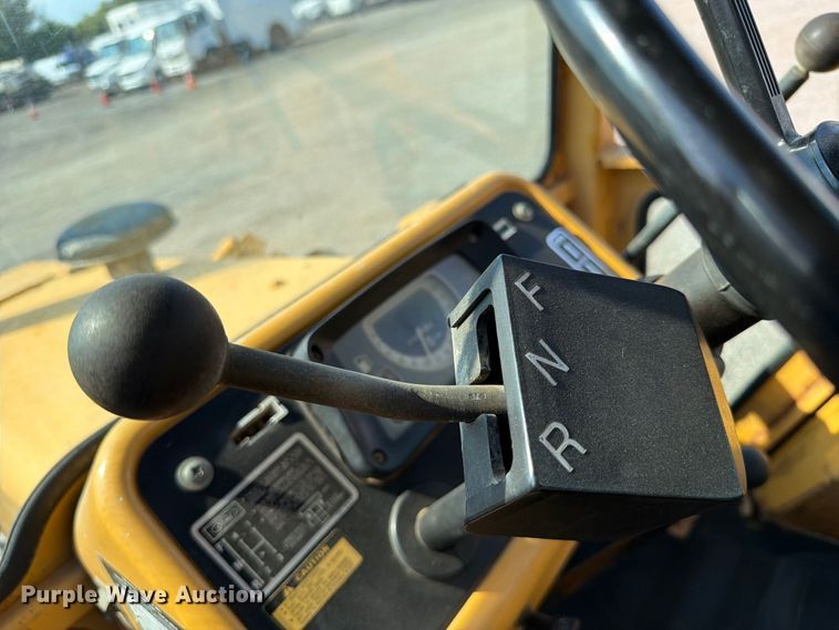 image for item FB5176 1984 Ford 555A backhoe