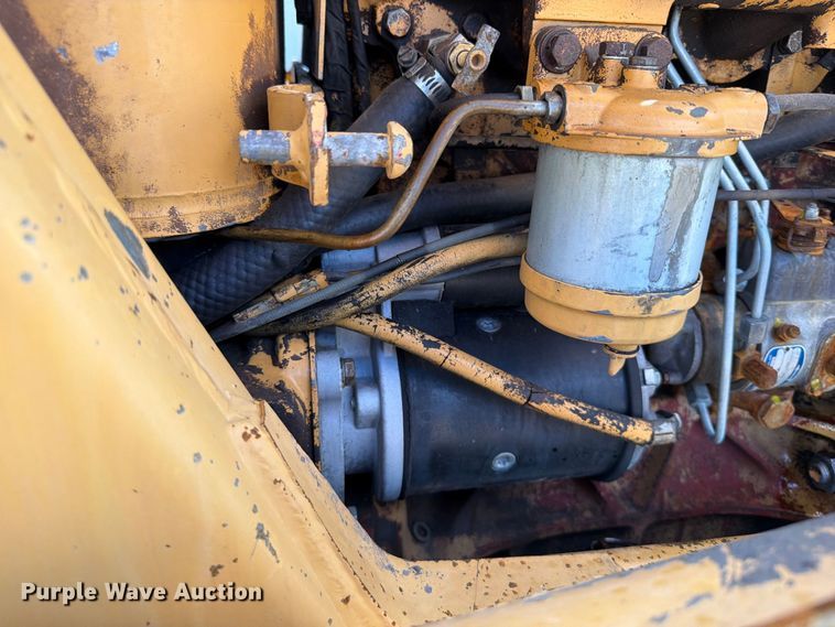 image for item FB5176 1984 Ford 555A backhoe