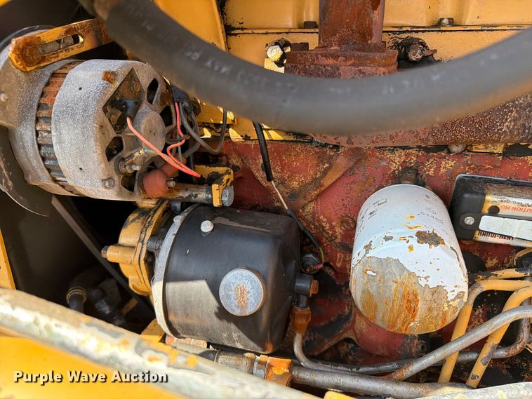 image for item FB5176 1984 Ford 555A backhoe