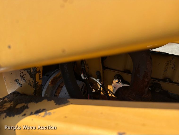 image for item FB5176 1984 Ford 555A backhoe