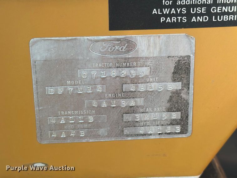 image for item FB5176 1984 Ford 555A backhoe