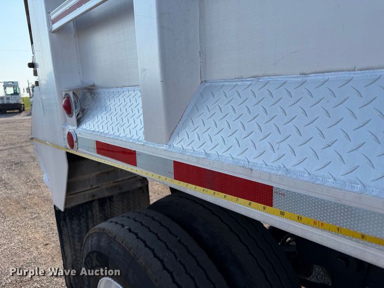 image for item FB5179 Fast Pusher ejector trailer