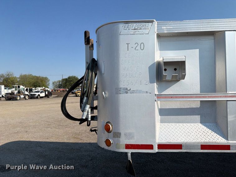 image for item FB5179 Fast Pusher ejector trailer