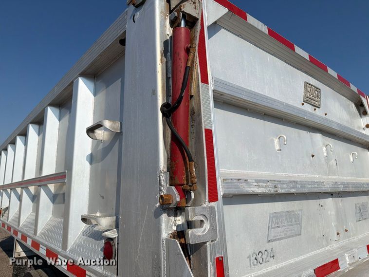 image for item FB5179 Fast Pusher ejector trailer