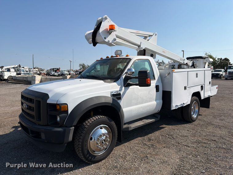 2008 Ford F450 Super Duty bucket truck