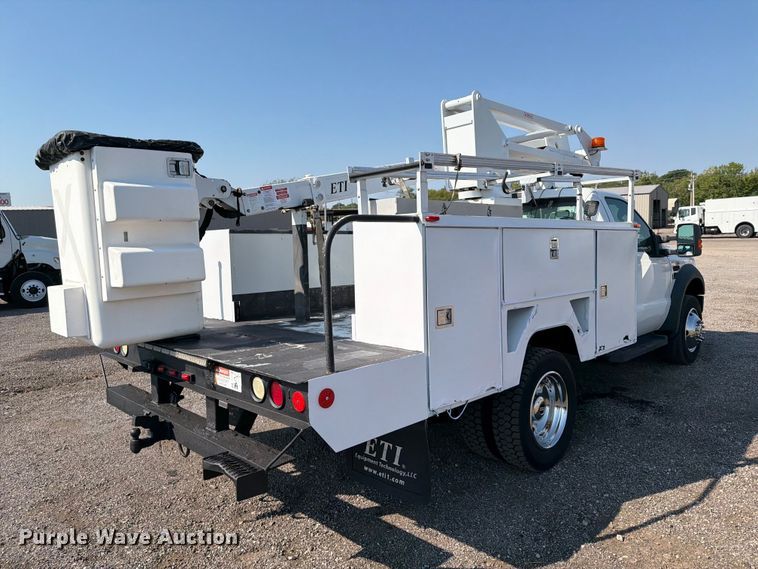 image for item FB5181 2008 Ford F450 Super Duty bucket truck