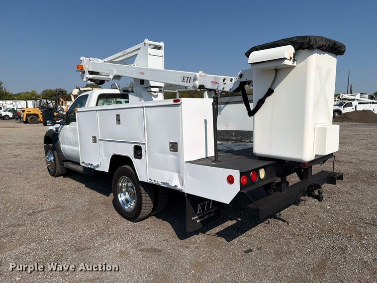 image for item FB5181 2008 Ford F450 Super Duty bucket truck