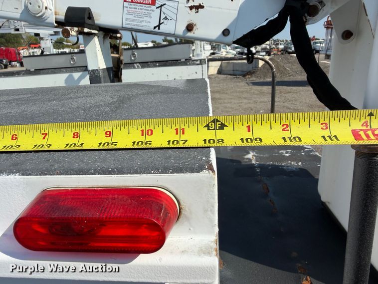 image for item FB5181 2008 Ford F450 Super Duty bucket truck