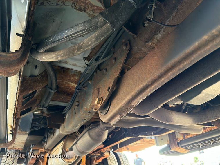 image for item FB5181 2008 Ford F450 Super Duty bucket truck