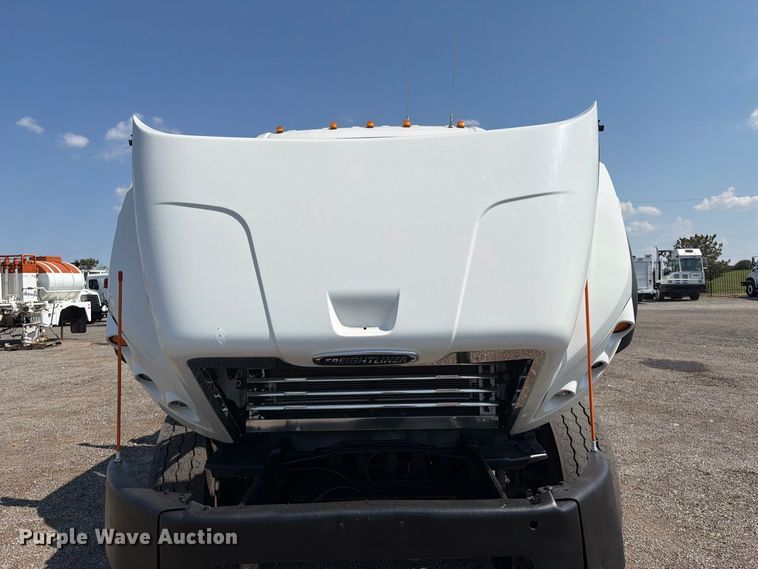image for item FB5184 2012 Freightliner Business Class M2 crane truck