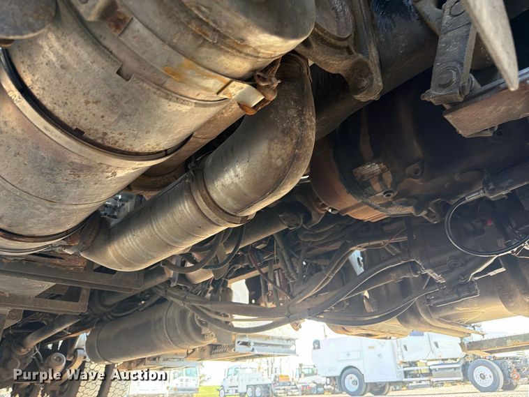 image for item FB5184 2012 Freightliner Business Class M2 crane truck