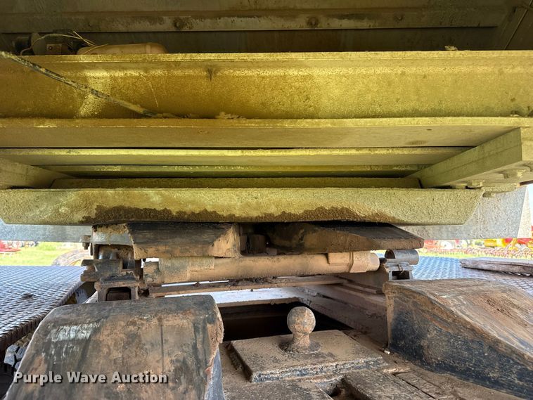 image for item FB6738 2013 Travis S/102 bottom dump trailer