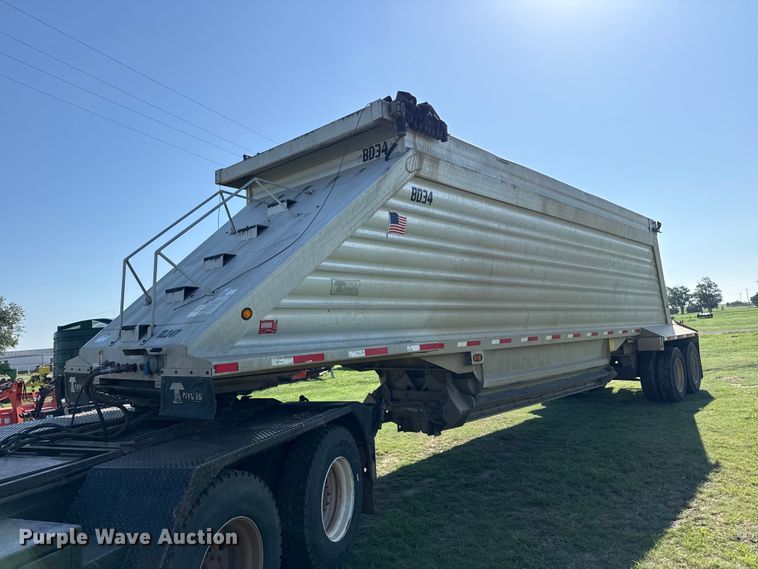 2013 Travis S/102 bottom dump trailer