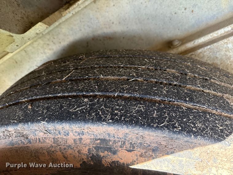 image for item FB6739 2013 Travis S/102 bottom dump trailer