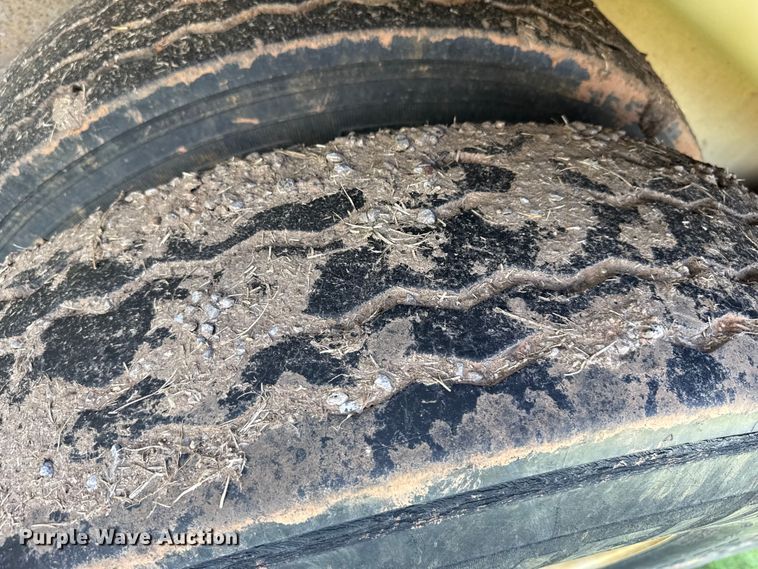 image for item FB6739 2013 Travis S/102 bottom dump trailer