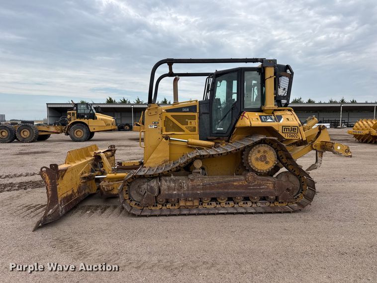 image for item FB6936 2008 Caterpillar D6N dozer