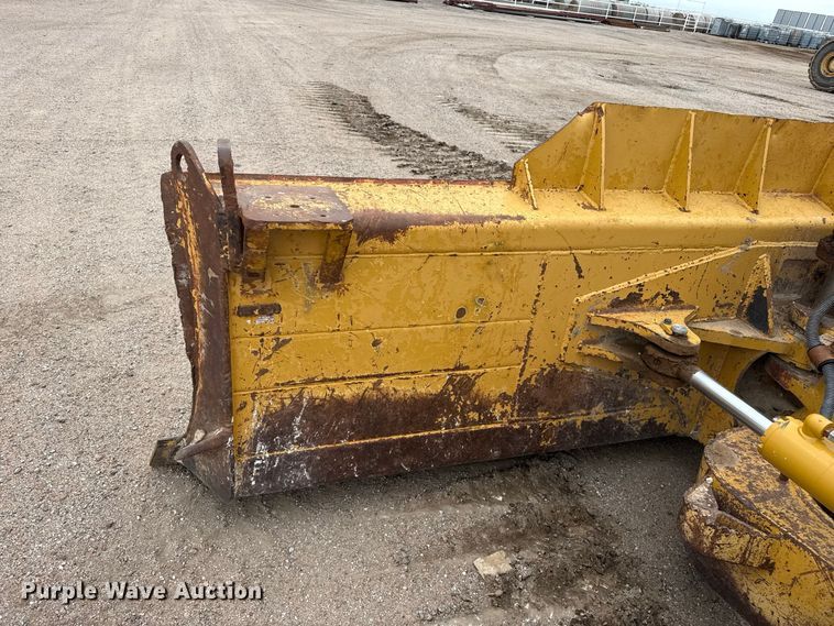 image for item FB6936 2008 Caterpillar D6N dozer