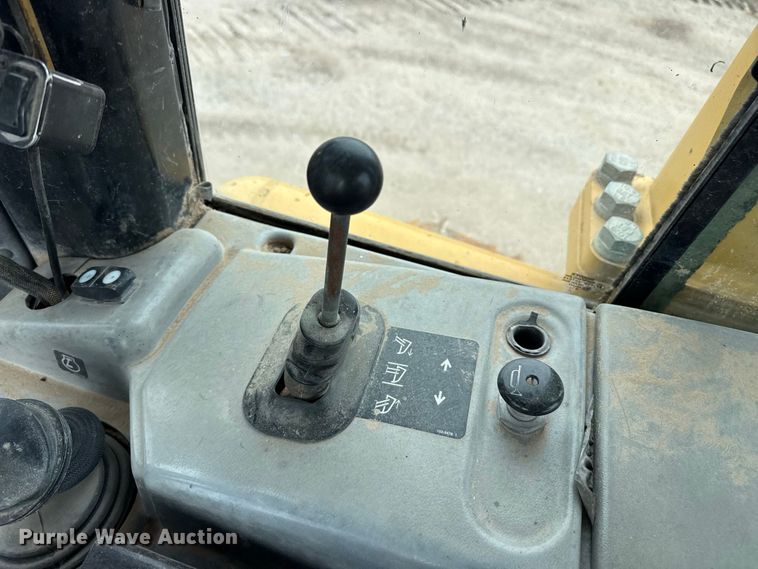 image for item FB6936 2008 Caterpillar D6N dozer