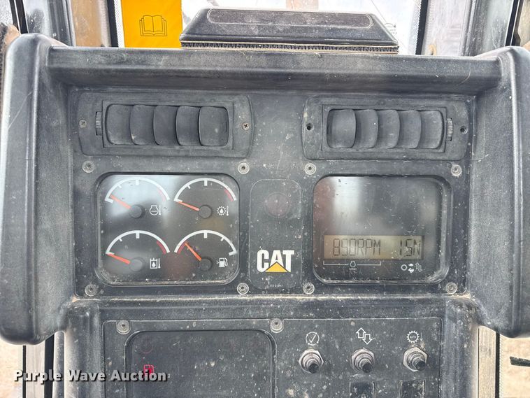 image for item FB6936 2008 Caterpillar D6N dozer
